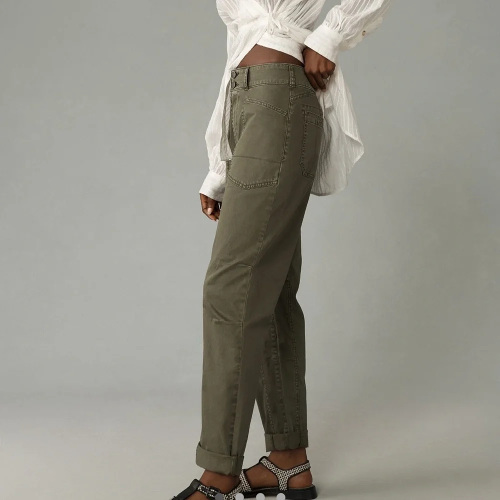 Anthropologie Pilcro The Wanderer Mid-Rise Relaxed Leg Trousers